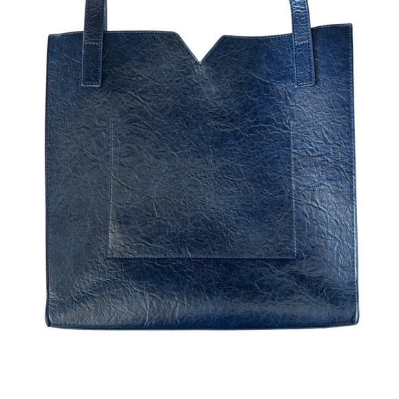 Pixie Mood Alicia Tote Bag In Navy Blue - Picture 5 of 10